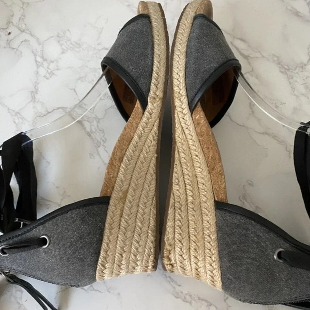 UGG Amell Canvas Sandals Sz 9 Grey‎ Black Ankle Tie Espadrilles Cork